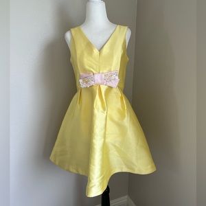 Beautiful Red Valentino style ball or pregnancy dress